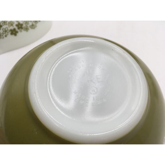 Set of 4Pyrex Green Spring Blossom Nesting Mixing Bowl Set 441 442 443 444 EUC - Picture 6 of 9